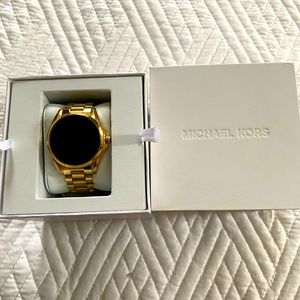 Michael Kors Bradshaw Smartwatch.